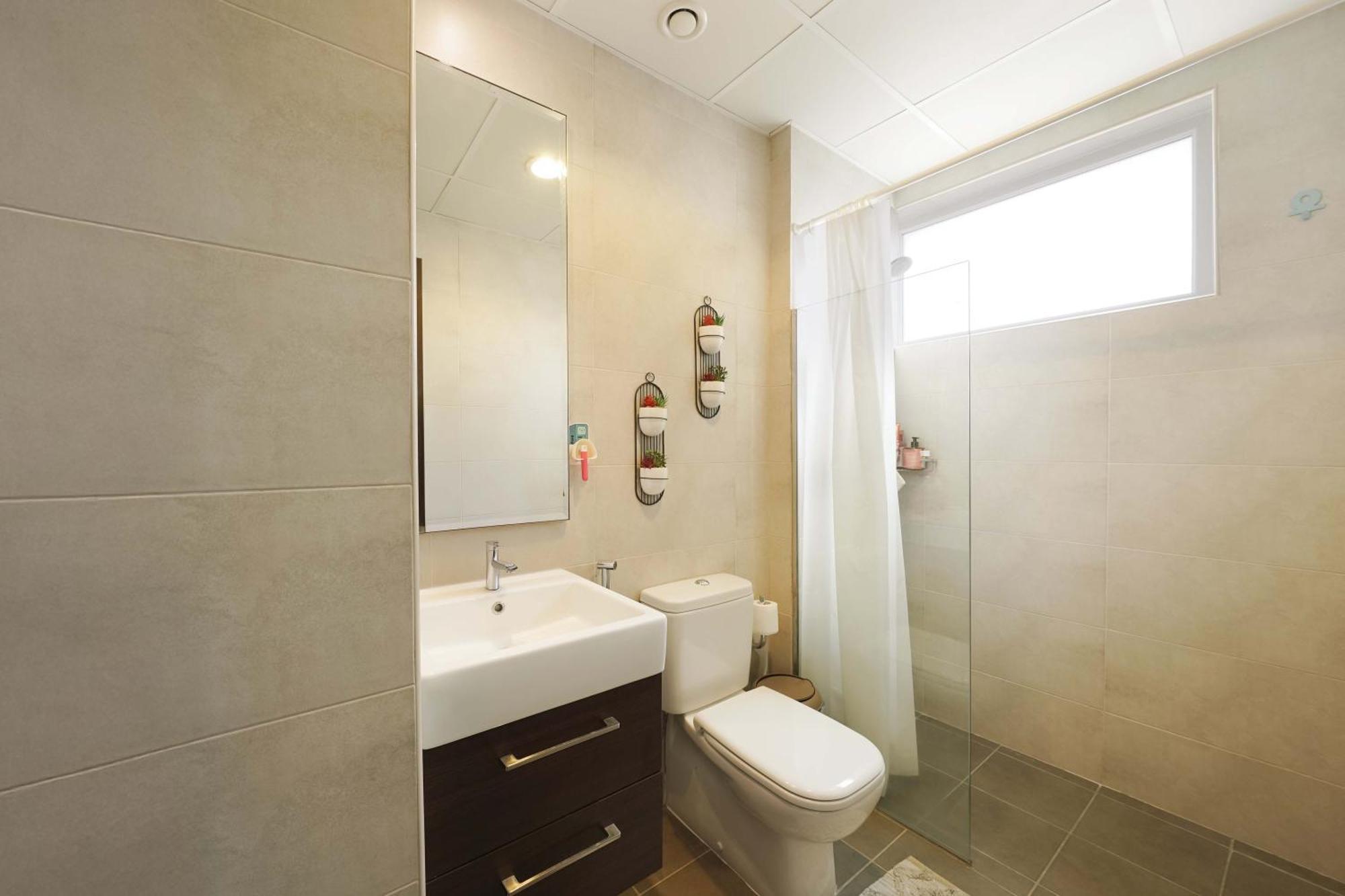 Modern Private & Secure Damac Hills 2 Villa *